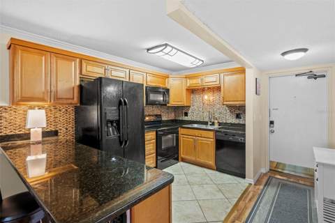 1860 Massachusetts Avenue #206, St Petersburg FL - photo 6 of 6