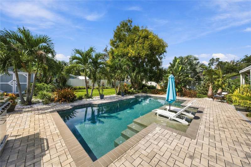 3 bedroom Single Family Residence at 13510 Gibbons Pass, Magdalene Shores Estates Un 4, Tampa — photo 2