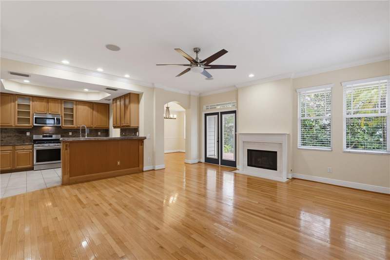 4 bedroom Townhouse at 2889 Bayshore Trails Drive, Bayshore Trails Townhomes, Tampa — photo 5