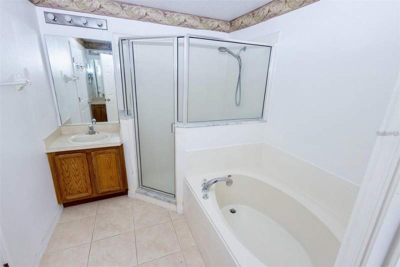 4 bedroom Single Family Residence at 818 CARROUSEL LANE, POINCIANA VILLAGE 5 NBHD 1, KISSIMMEE — photo 5