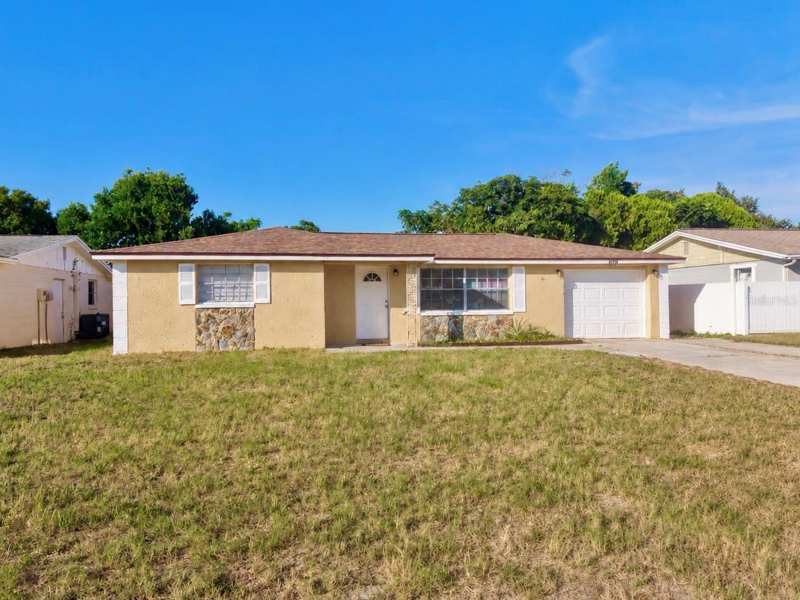 3 bedroom Single Family Residence at 5054 School Road, Tanglewood Terrace, New Port Richey — photo 1