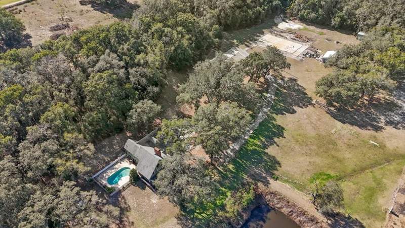 6 bedroom Single Family Residence at 19621 Lake Lincoln Lane, Eustis, Eustis — photo 3