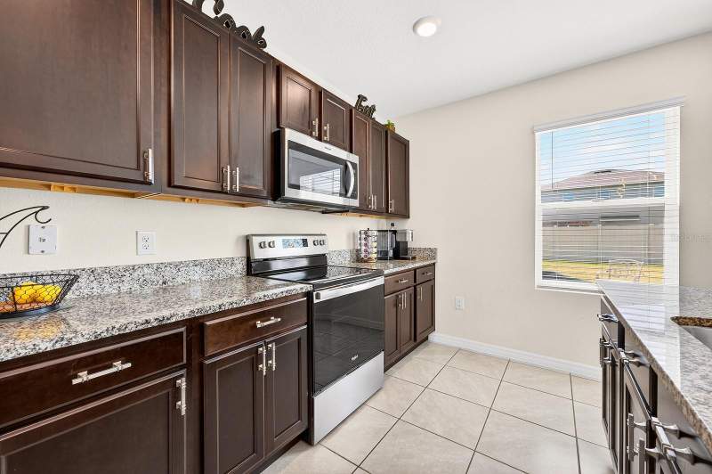 4 bedroom Single Family Residence at 3353 Eastgrove Terrace, Eastgrove, Sanford — photo 4