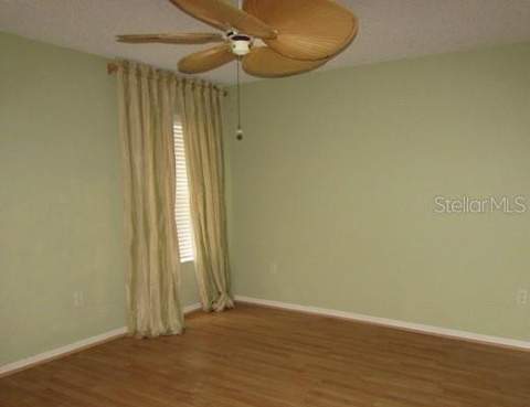 1142 Meadowbend Drive, Leesburg FL - photo 7 of 14