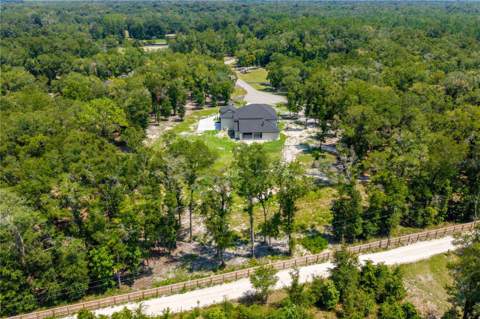 285 SW Hermitage Glen, High Springs FL - photo 13 of 54