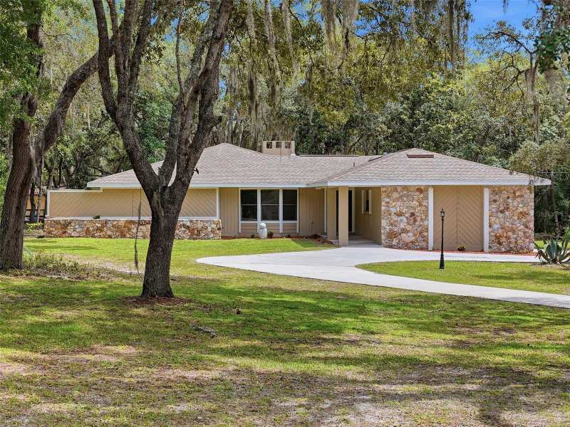 3 bedroom Single Family Residence at 162 W Massachusetts Street, Citrus Hills 1st Add, Hernando — photo 1