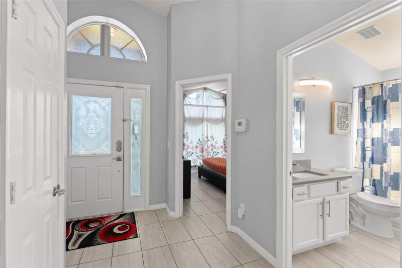 5 bedroom Single Family Residence at 8060 Santee Drive, Indian Creek Phase IV, Kissimmee — photo 4