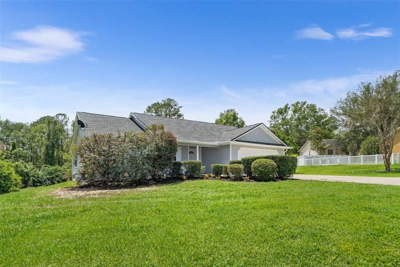 3 bedroom Single Family Residence at 14611 NW 150th Lane, Santa Fe Station Ph 1, Alachua — photo 3