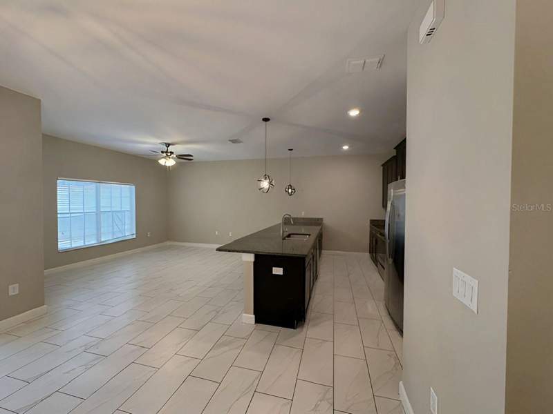 4 bedroom Townhouse at 1592 Moon Valley Drive, Stoneybrook South Ph I-1 & J-1, Davenport — photo 5