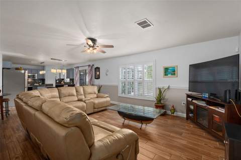 16017 Lanesboro Court, Clermont FL - photo 13 of 47