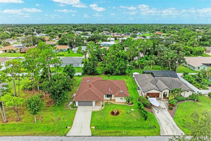4 bedroom Single Family Residence at 21279 Argyle Avenue, Port Charlotte Sec 033, Port Charlotte — photo 1