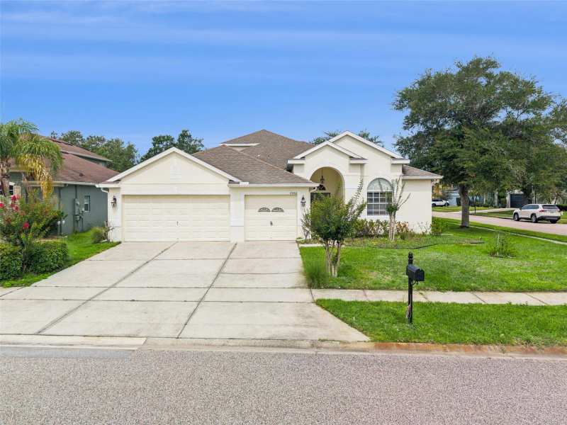 5 bedroom Single Family Residence at 2066 Gloria Oak Court, Cypress Lakes Pcls D & L, Orlando — photo 1