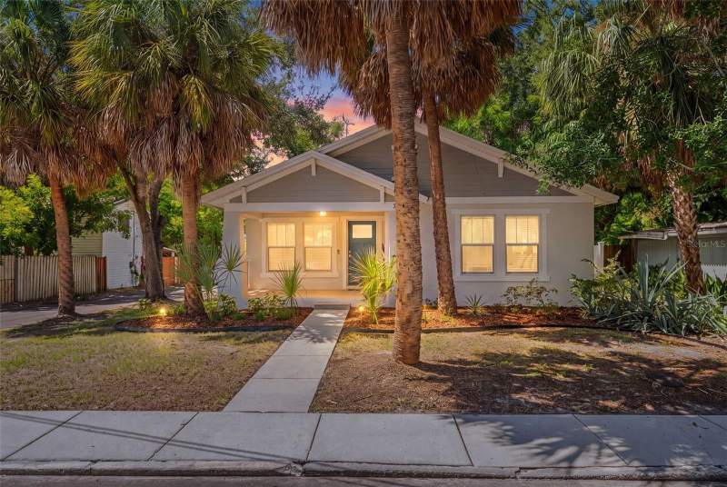 3 bedroom Single Family Residence at 325 Wisconsin Court, Grahams E Meade, St Petersburg — photo 2