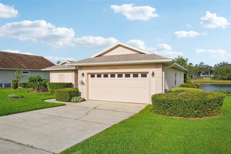 2 bedroom Single Family Residence at 81 Fairway Circle, Twin Lakes Estates, Umatilla — photo 4