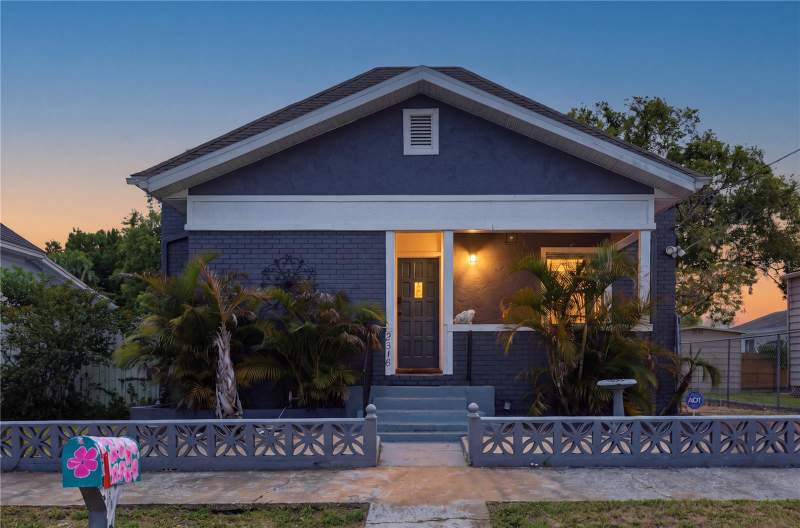 2318 W CORDELIA STREET home for sale in West Tampa Heights