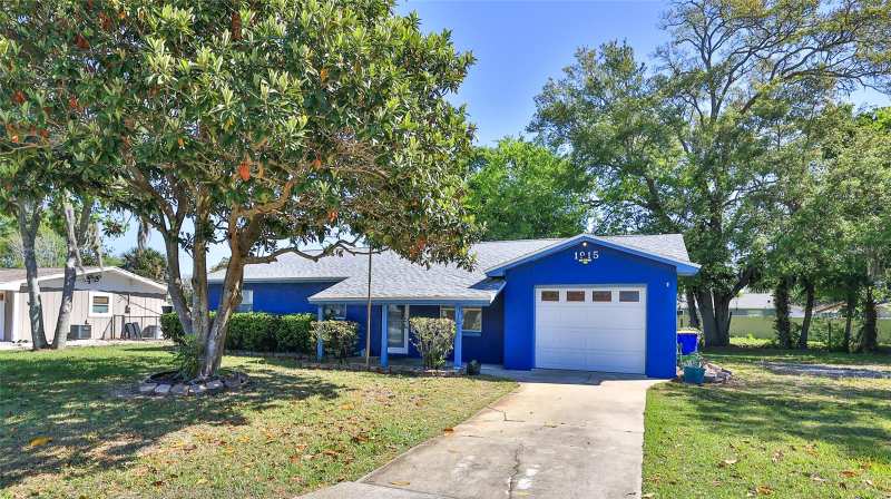 3 bedroom Single Family Residence at 1915 Umbrella Tree Drive, Florida Shores 01, Edgewater — photo 1