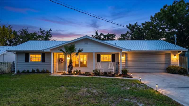 3 bedroom Single Family Residence at 1930 NW 19th Street, Woodland Estates Unit 02, Crystal River — photo 1