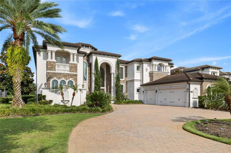6 bedroom Single Family Residence at 4201 Isabella Circle, Casabella, Windermere — photo 3
