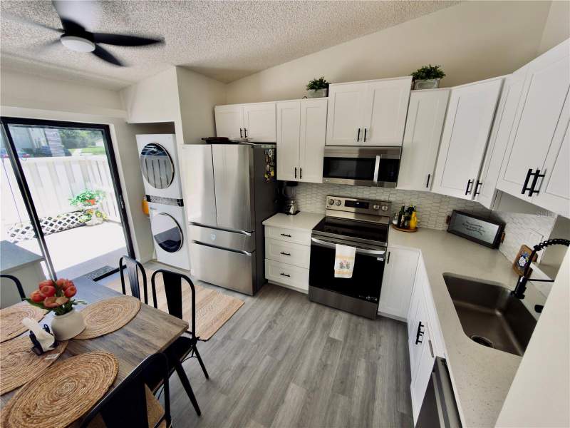 2 bedroom Villa at 1333 Shady Pine Way #D, Pine Ridge At Lake Tarpon Village, Tarpon Springs — photo 3