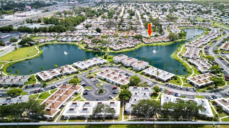 2 bedroom Condominium at 4324 Tahitian Gardens Circle #D, Tahitian Gardens Condo, Holiday — photo 2