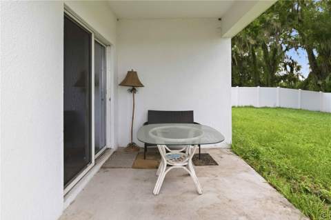 1702 Johnson Pointe Drive, Plant City FL - photo 23 of 27