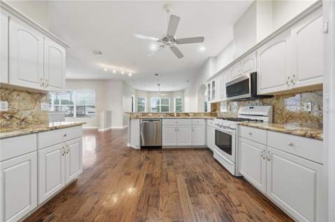 5127 Aurora Drive, Leesburg FL - photo 13 of 54