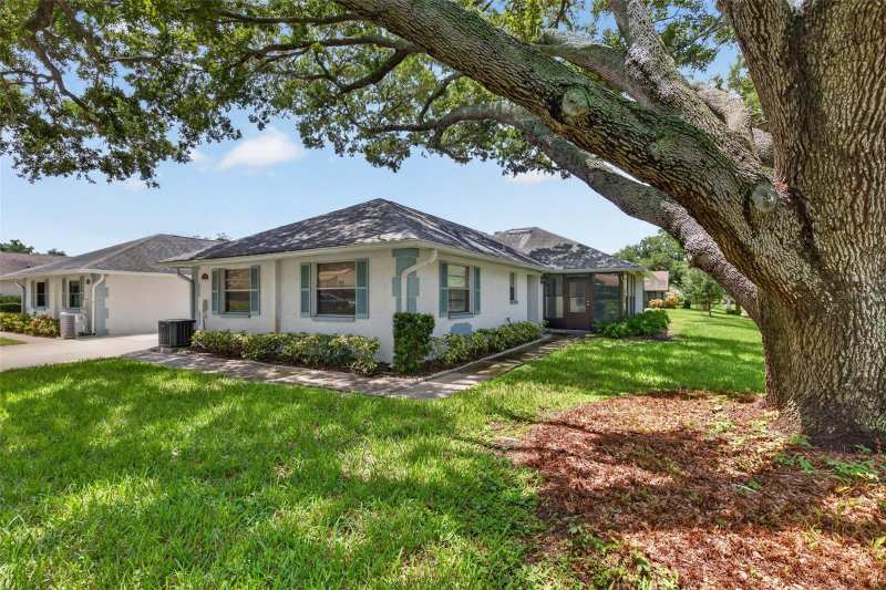 2 bedroom Villa at 1275 Stonehaven Lane, Scotsdale Cluster Condo, Dunedin — photo 1