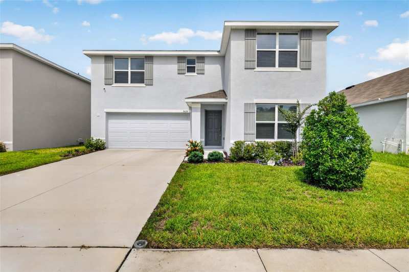 4 bedroom Single Family Residence at 7622 Rosewood Garden Loop, River Park, Tampa — photo 1