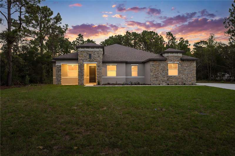 4 bedroom Single Family Residence at 3339 W Villanova Court, Pine Ridge Estates, Beverly Hills — photo 2