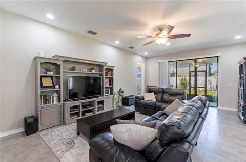 11420 Amapola Bloom Court, Riverview FL - photo 18 of 55