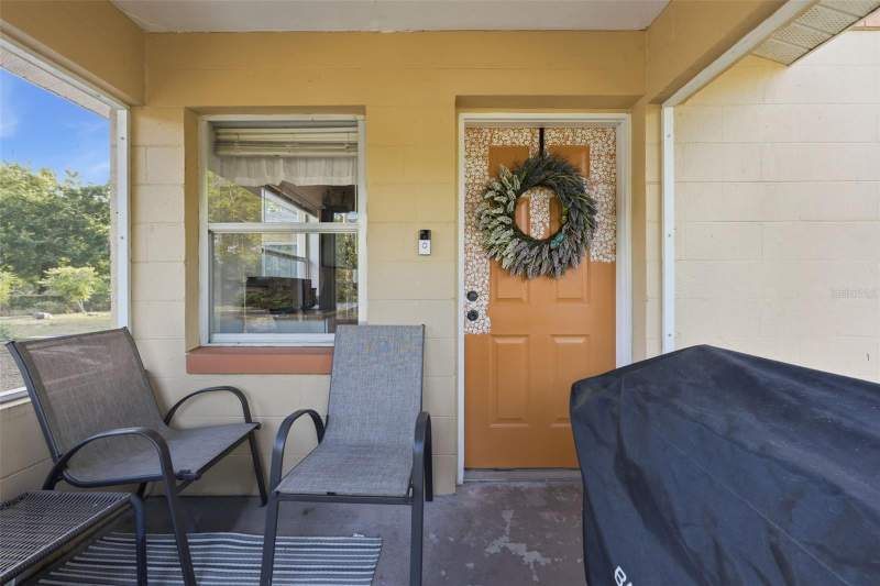 2 bedroom Single Family Residence at 218 S East Street, Harlem Leesburg, Leesburg — photo 4
