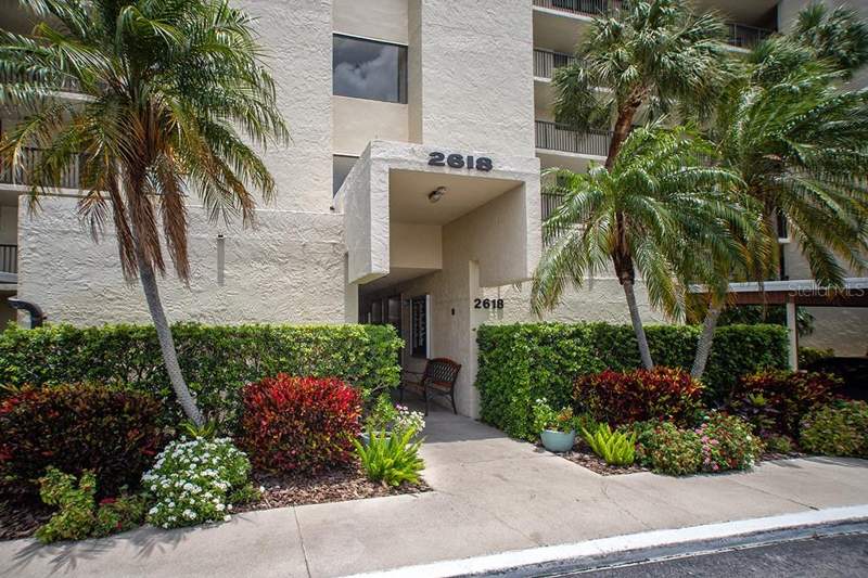 1 bedroom Condominium at 2618 Cove Cay Drive #505, Cove Cay 26-18 Village I, Clearwater — photo 2