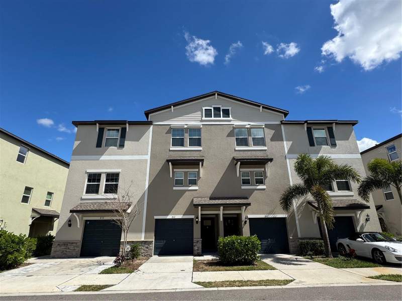2 bedroom Townhouse at 840 Tennyson Mill Circle, Palm River Twnhms Ph 2, Tampa — photo 2