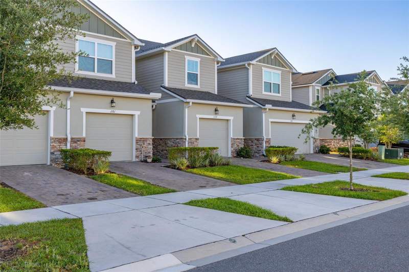 3 bedroom Townhouse at 1177 Seaside Mist Trail, Soleil At Westside, Kissimmee — photo 3