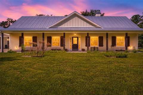 10080 SE 1St Street Road, home for sale in Silver Springs 34488