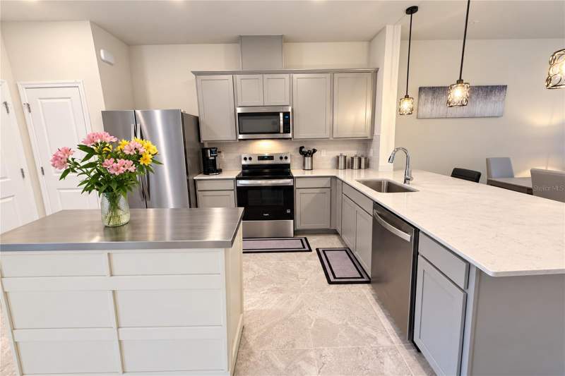 3 bedroom Townhouse at 3110 Emerald Acres Lane, Emeral Point, Sanford — photo 3