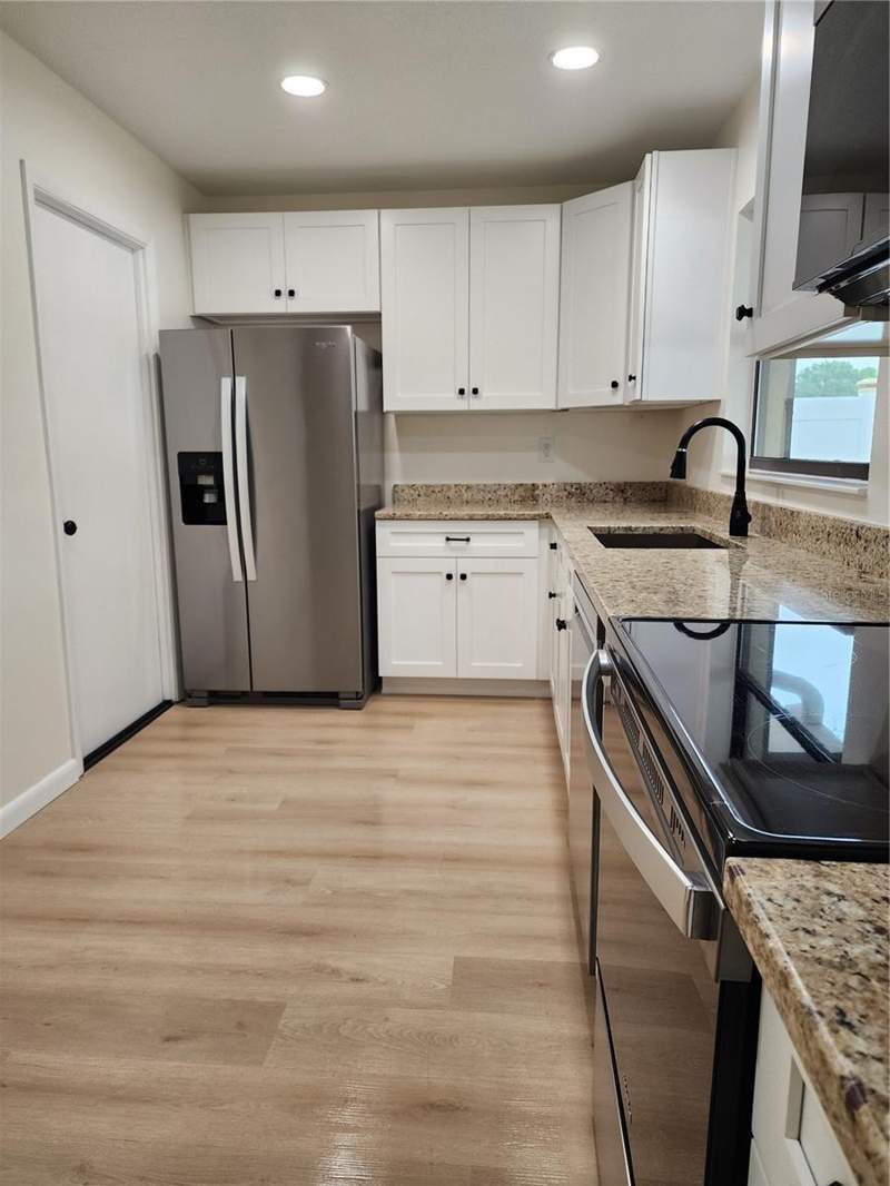 3 bedroom Single Family Residence at 13010 CUMBERLAND DRIVE, CUMBERLAND PARK, LARGO — photo 4