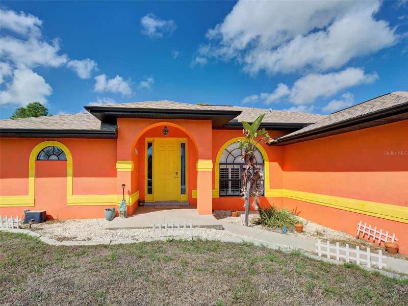 4 bedroom Single Family Residence at 2135 Belvoir Street, Port Charlotte Sec 059, Port Charlotte — photo 1