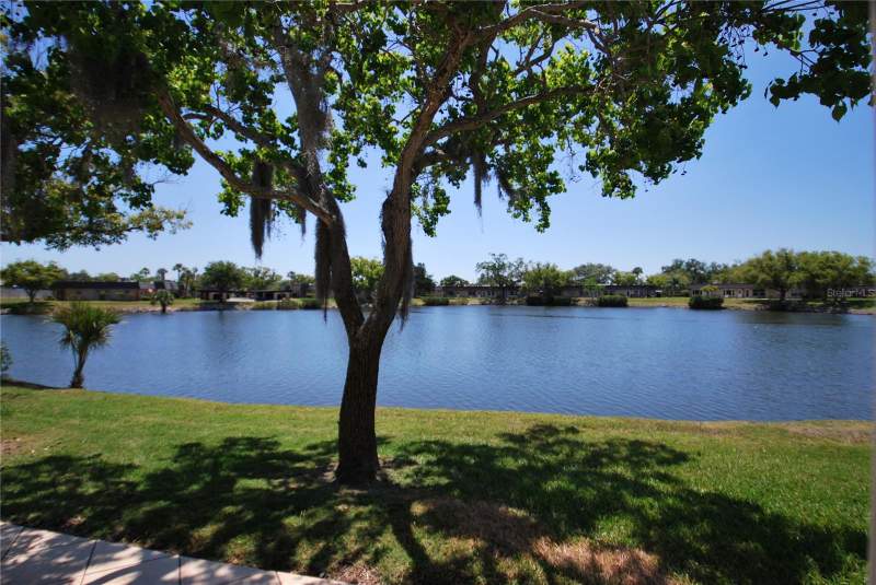 2 bedroom Condominium at 4136 Stratford Drive, Gardens Of Beacon Square, New Port Richey — photo 3