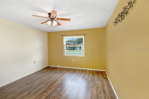 39038 Heath Drive, Zephyrhills FL - photo 10 of 29