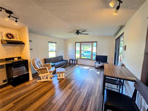 615 NE Cottage Park Lane, Leesburg FL - photo 7 of 19