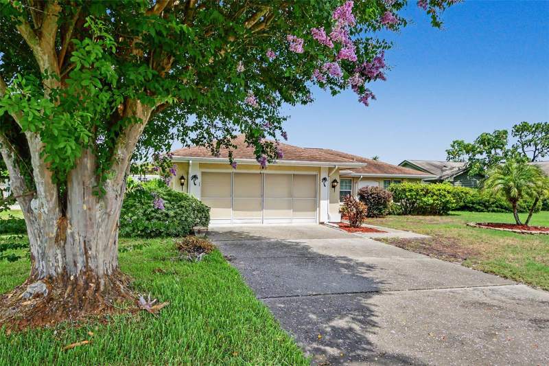 3 bedroom Single Family Residence at 3723 Sarazen Drive, Fairway Spgs, New Port Richey — photo 4