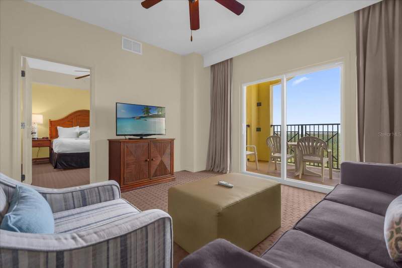 3 bedroom Condo - Hotel at 8101 Resort Village Drive #31202, Lake Buena Vista Residence Village II, Orlando — photo 3