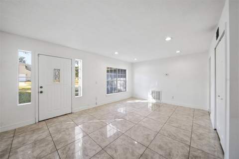1201 Majestic Palm Court, Apopka FL - photo 6 of 49