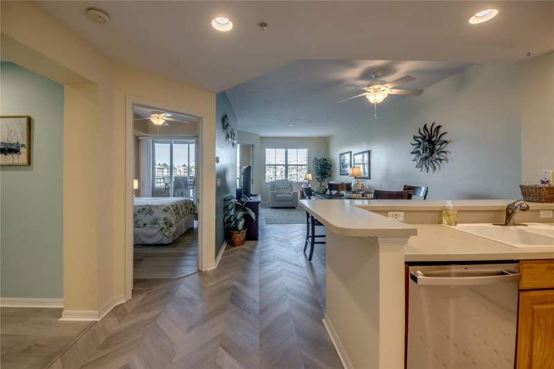 2 bedroom Condominium at 2090 Matecumbe Key Road #1202, Harbor Towers At Burnt Store, Punta Gorda — photo 3