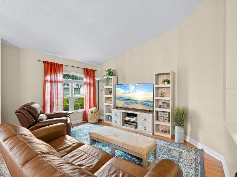 4 bedroom Single Family Residence at 5416 Windbrush Drive, Woodmont Ph 2, Tampa — photo 4