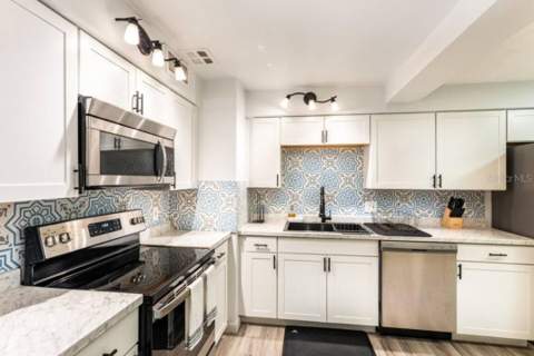 1214 N Pine Hills Road, Orlando FL - photo 7 of 36