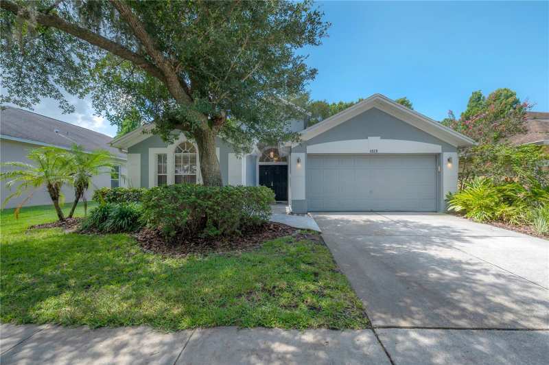3 bedroom Single Family Residence at 11820 Easthampton Drive, Westchase Sec 225,227,229, Tampa — photo 1