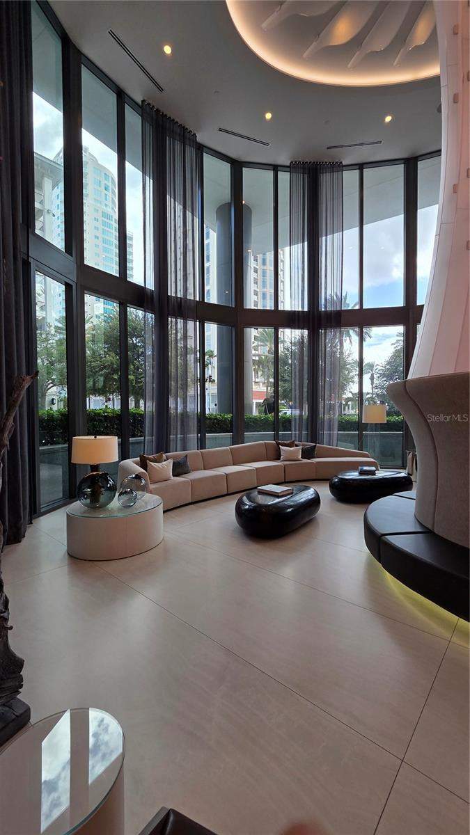 2 bedroom Condominium at 100 1st Avenue #2406, One St Petersburg Condo, St Petersburg — photo 5