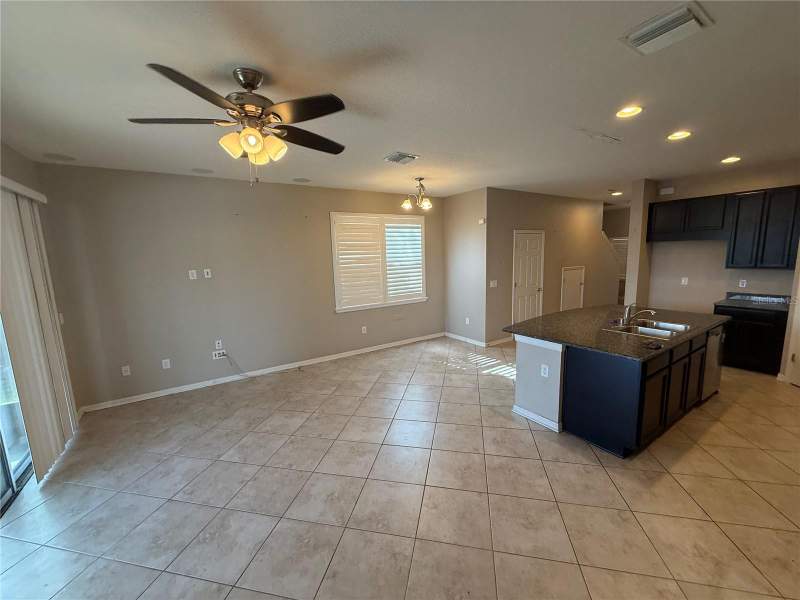 3 bedroom Townhouse at 6629 Holly Heath Drive, Oak Creek Prcl 3, Riverview — photo 4
